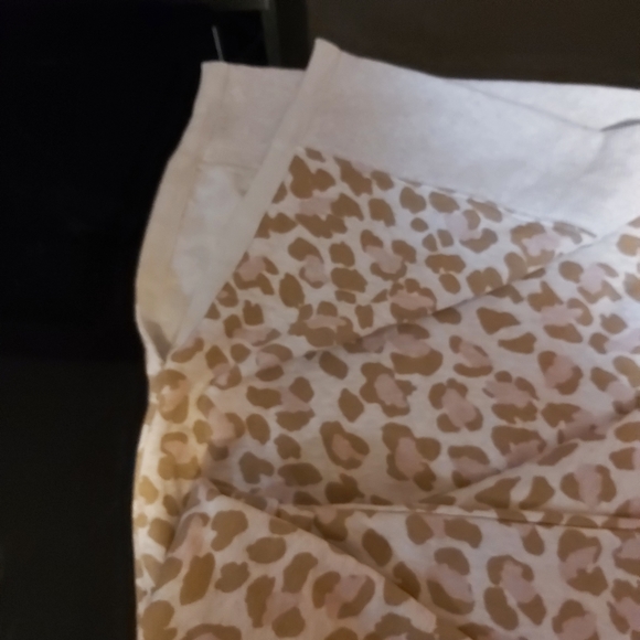AERIE CHEETAH CREME TOPS:XL/ TG - Picture 7 of 8